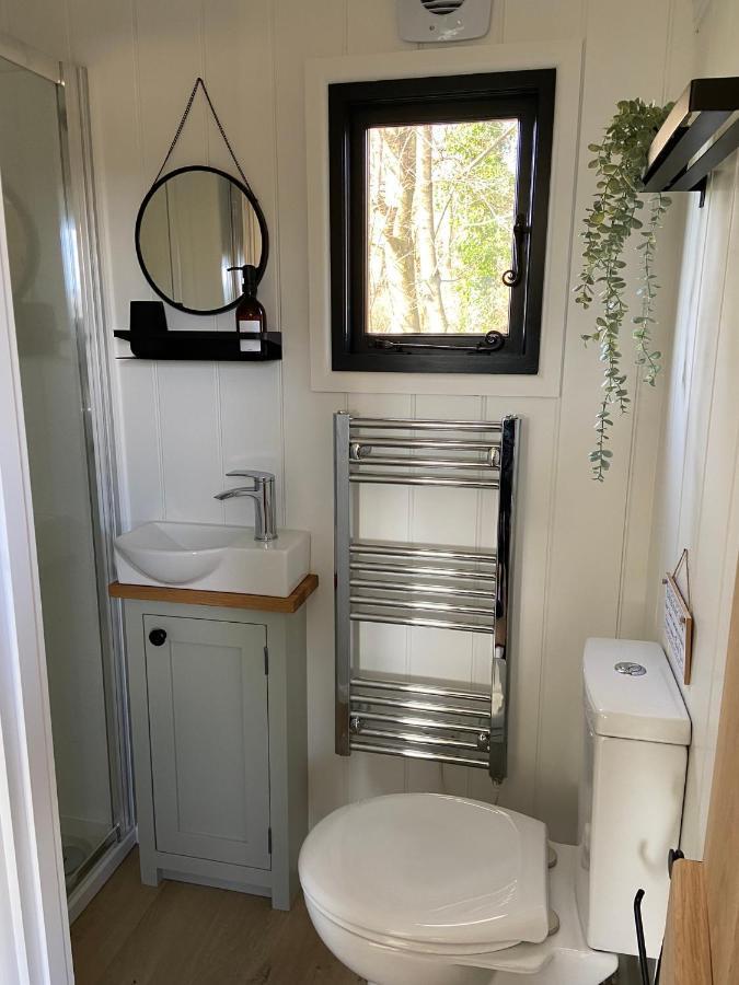 Peaceful Shepherd'S Hut In Beautiful Countryside. Linlithgow Kültér fotó
