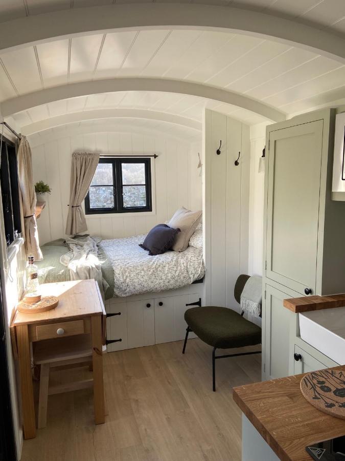 Peaceful Shepherd'S Hut In Beautiful Countryside. Linlithgow Kültér fotó